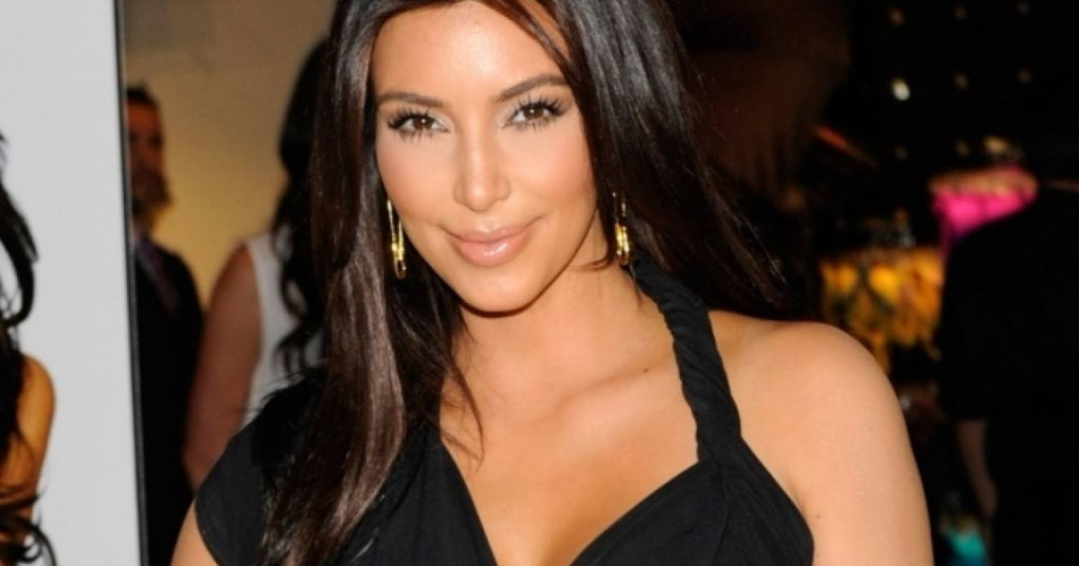 Кенан имирзалыоглу фото. Kim vega. Кенан имирзалыоглу. Kim vega. Kim kardashian helmet.