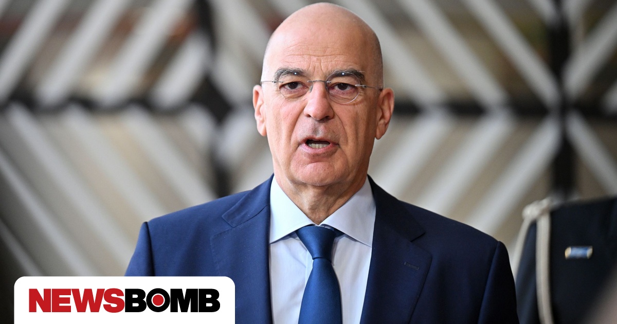 Dendias pays visit to General Hospital of Komotini construction site