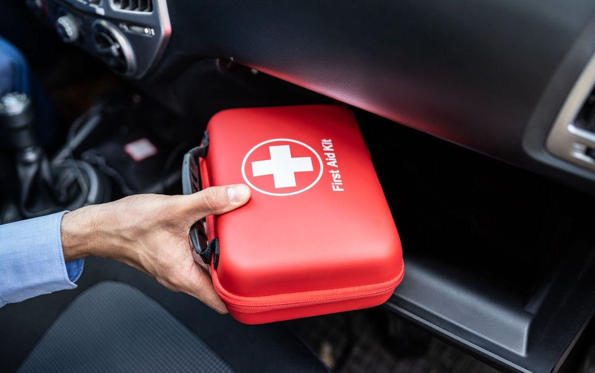 New car first-aid kit rules in Greece from 2027 | News Minimalist