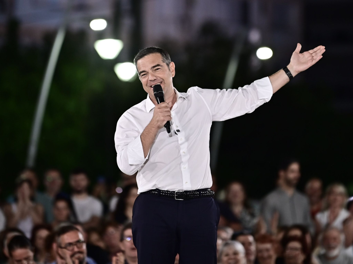 https://img.bbmd.gr/img/1200/900/90/2026/07/09/6bfcb5d4-tsipras.jpg?t=OcOZxQWtYXbtvQCGAIOx7A