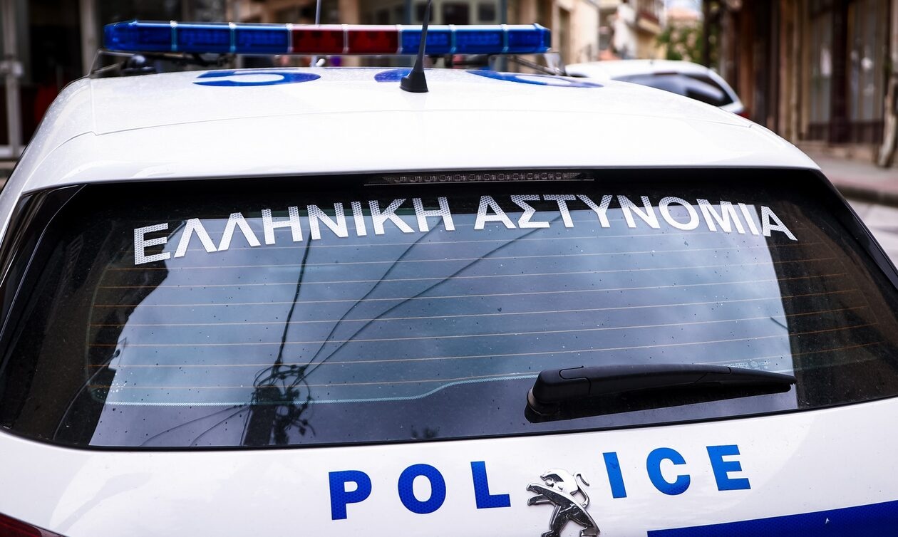 Θεσσαλονίκη: Φωτιά σε τουριστικό λεωφορείο - Σώοι οι επιβάτες