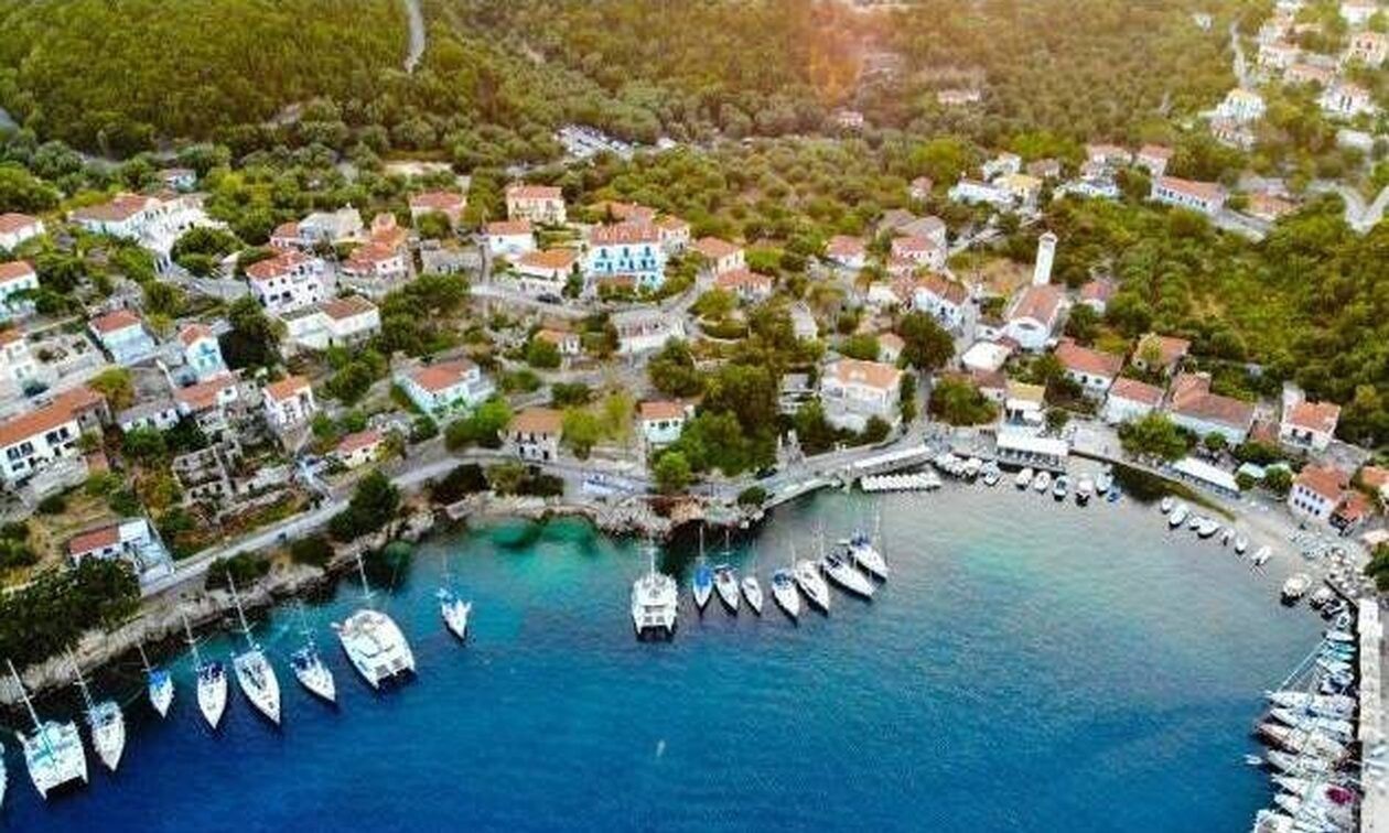 Βόλτα στο γραφικό Κιόνι της Ιθάκης