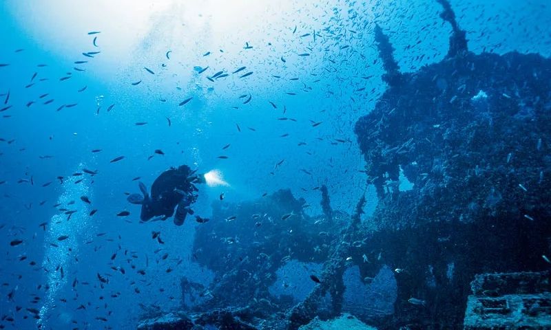 Κατάδυση στα ναυάγια της Κέας