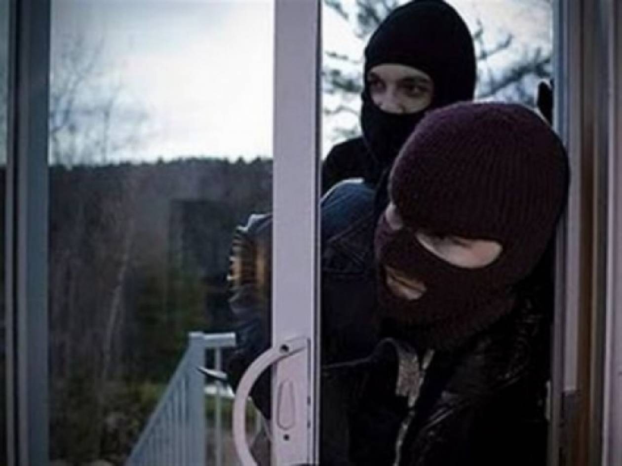Αδίστακτοι ληστές τραυμάτισαν 88χρονο