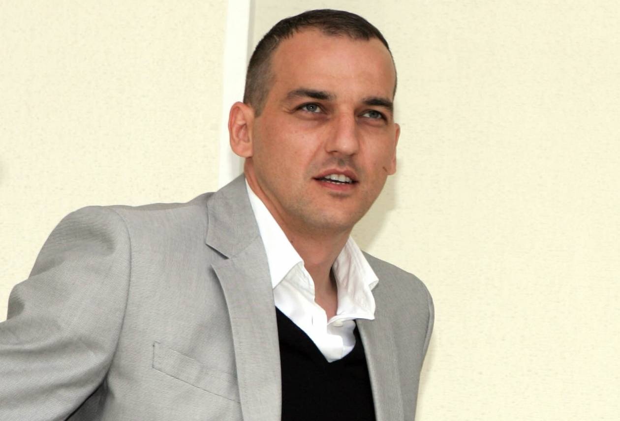 Διαλέγει μεταξύ Κοβάσεβιτς και Μοντάλι