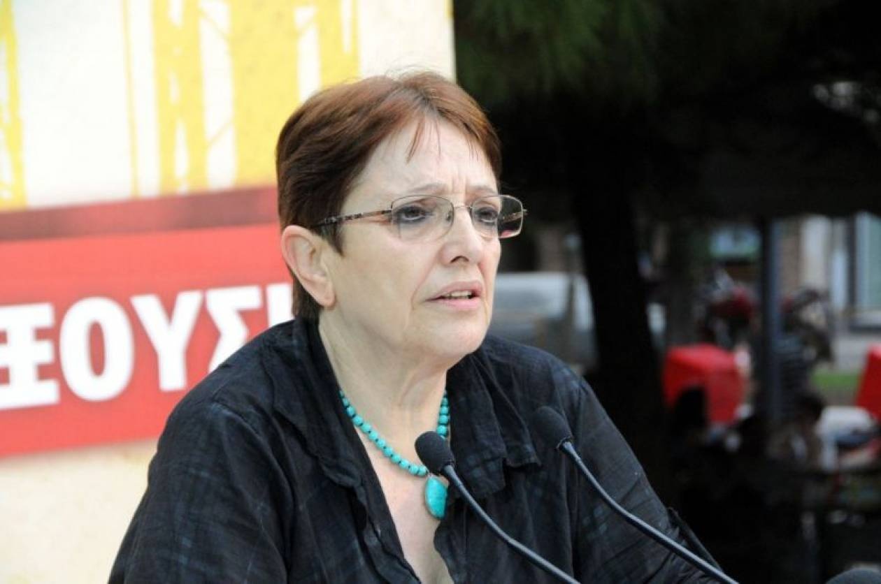 Α. Παπαρήγα: Αναπόφευκτη η χρεοκοπία