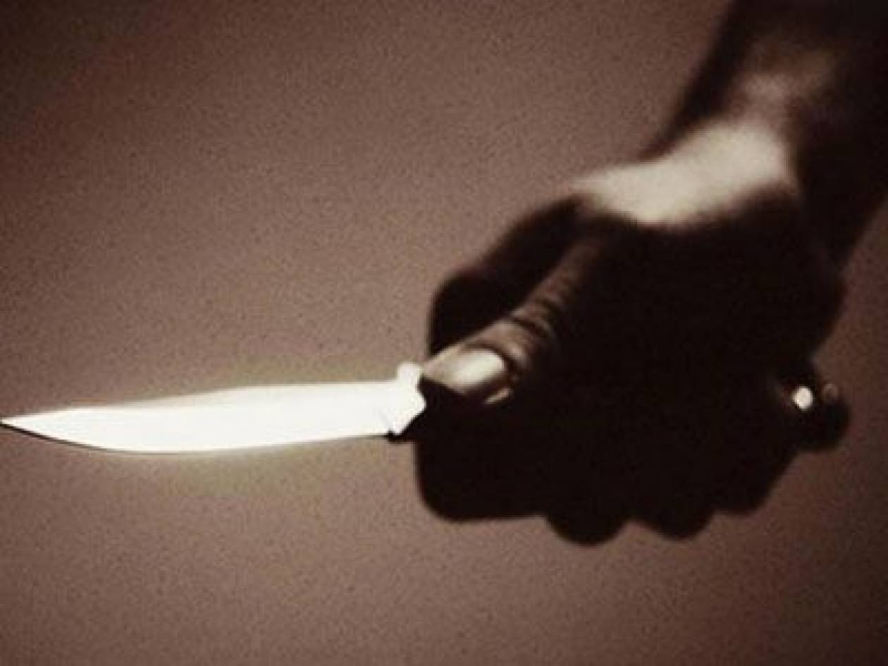 Άρπαξε από 13χρονο το κινητό του