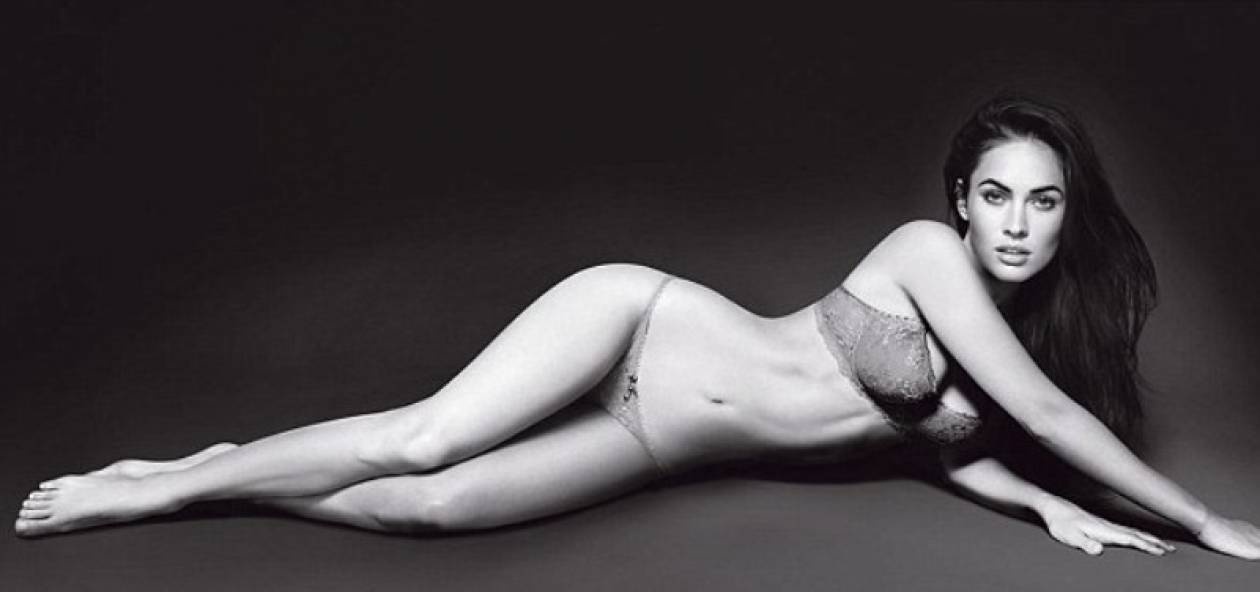 Η … Χριστουγεννιάτικη Megan Fox!