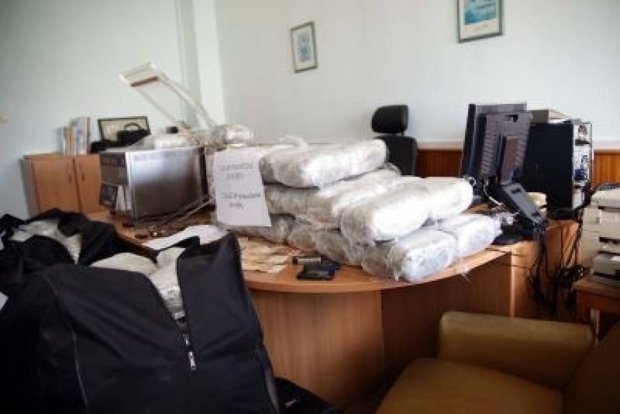 Έκαναν περιπολία και ψάρεψαν... χασίς