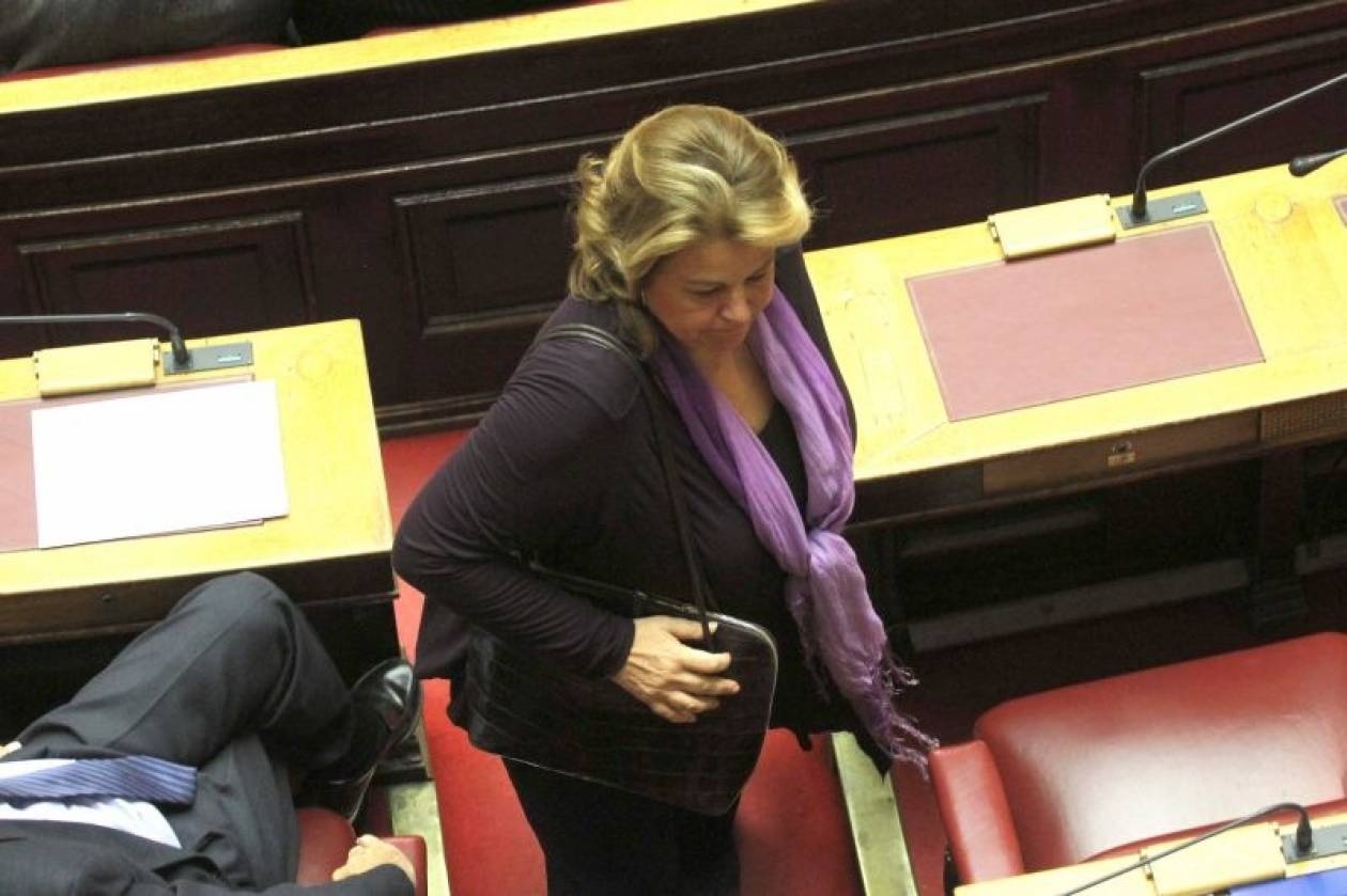 Αιχμές Λ. Κατσέλη κατά Παπανδρέου