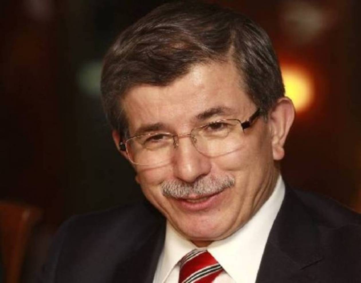 Ευχές Νταβούτογλου σε Δήμα
