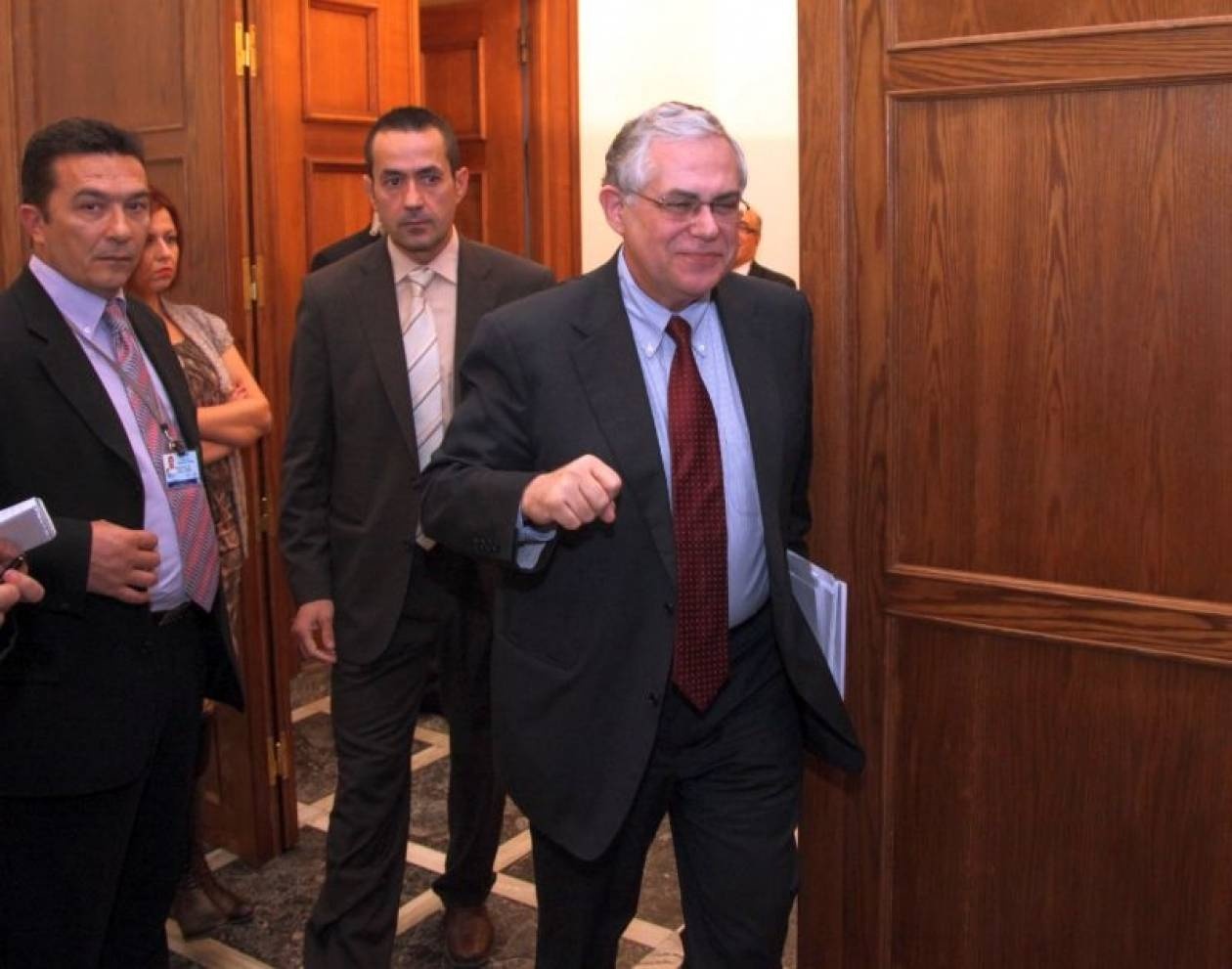Με έριδες η συνεδρίαση της κυβερνητικής