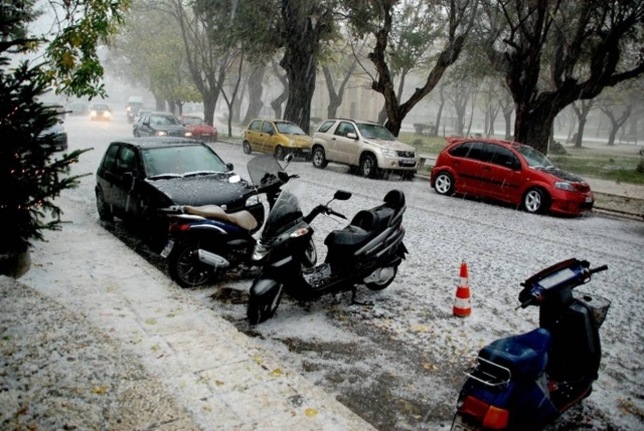 Σφοδρή χαλαζόπτωση έπληξε την Κέρκυρα
