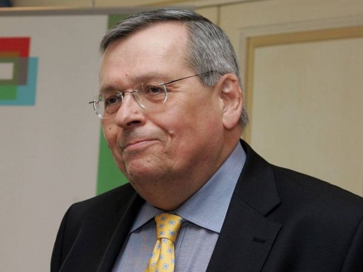 Μάνος: Να γίνει πρωθυπουργός ο Σημίτης