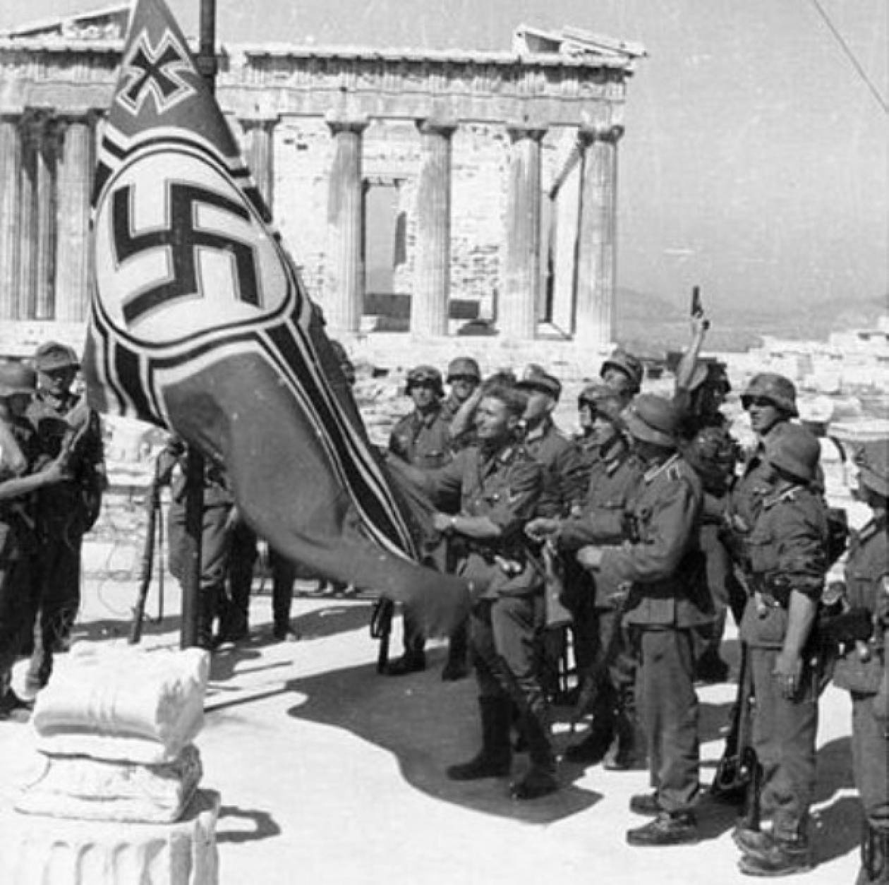 Οι Γερμανοί μας χρωστούν 575 δισ. δολάρια