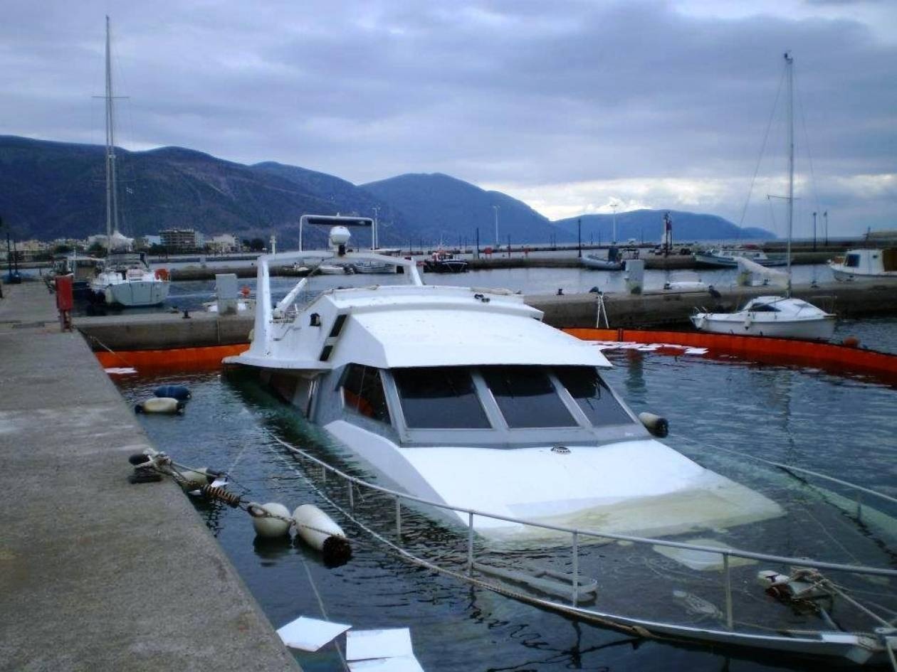 Βυθίστηκε θαλαμηγός στην Ιτέα