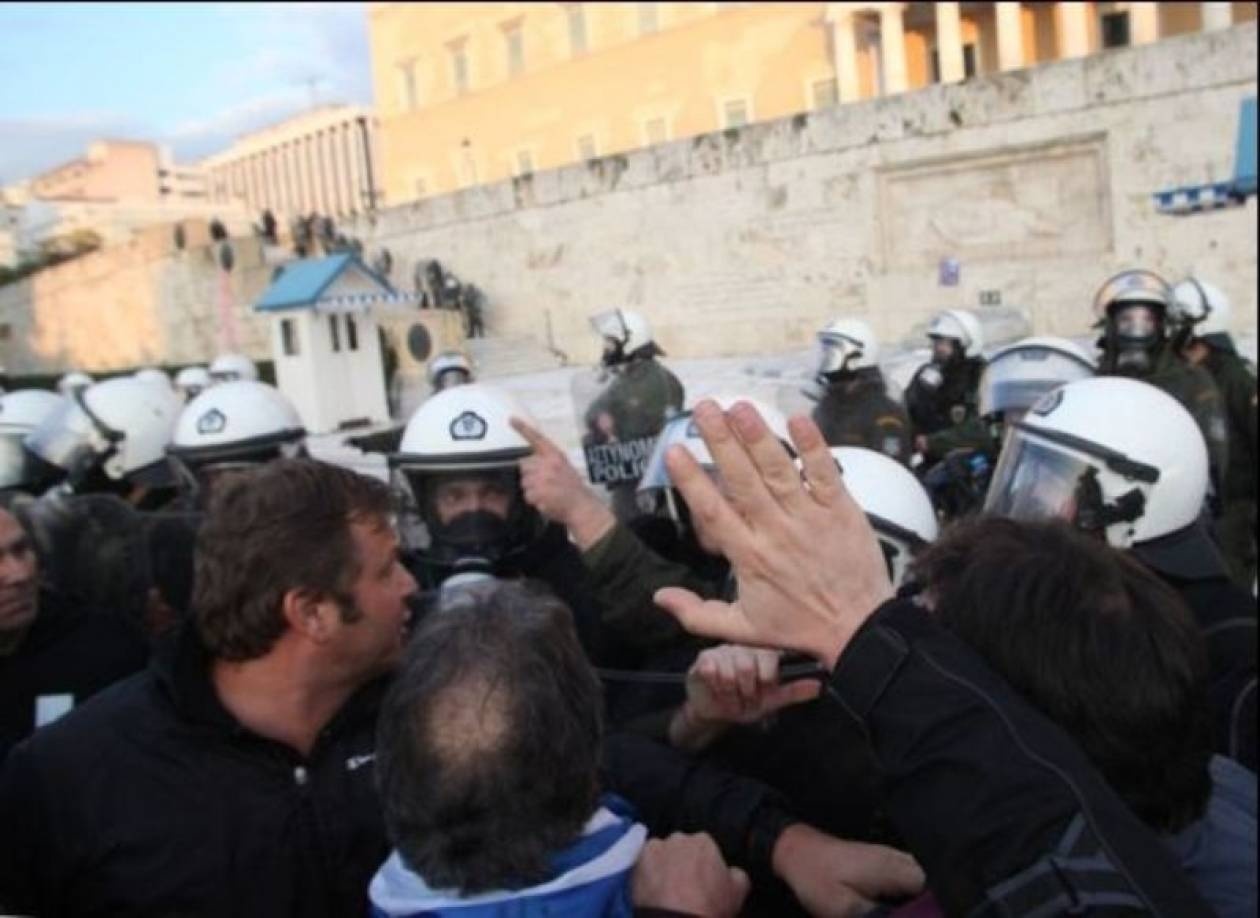Συγκρούστηκε με τα ΜΑΤ ο Γκλέτσος