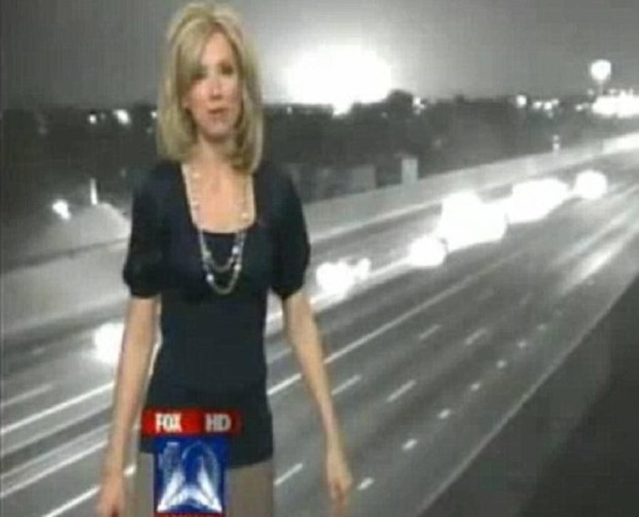 Ανεξήγητη έκρηξη φωτός σε live σύνδεση
