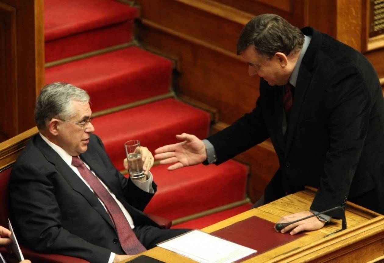 Συνάντηση Παπαδήμου – Καρατζαφέρη