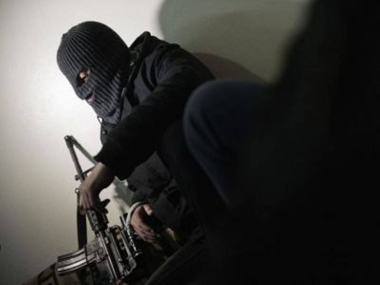 Συρία: Βομβαρδισμοί εναντίον λιποτακτών