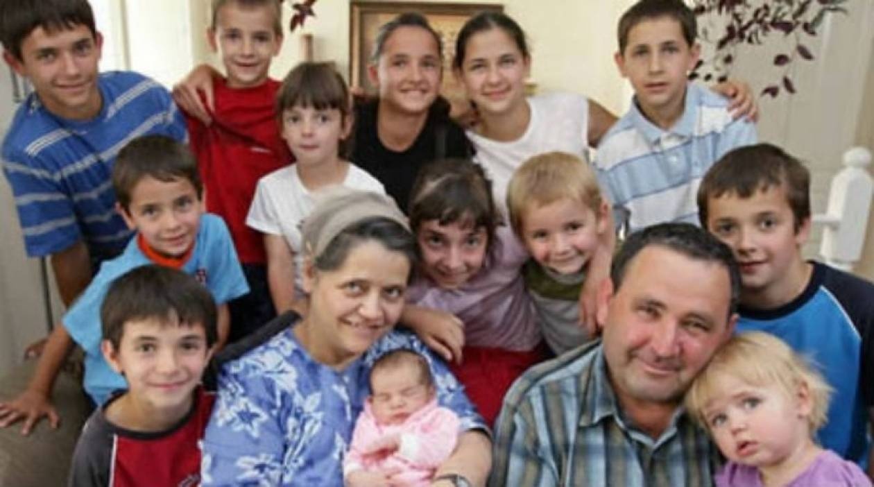 44χρονη «κουνέλα»: Έχει 18 παιδιά!
