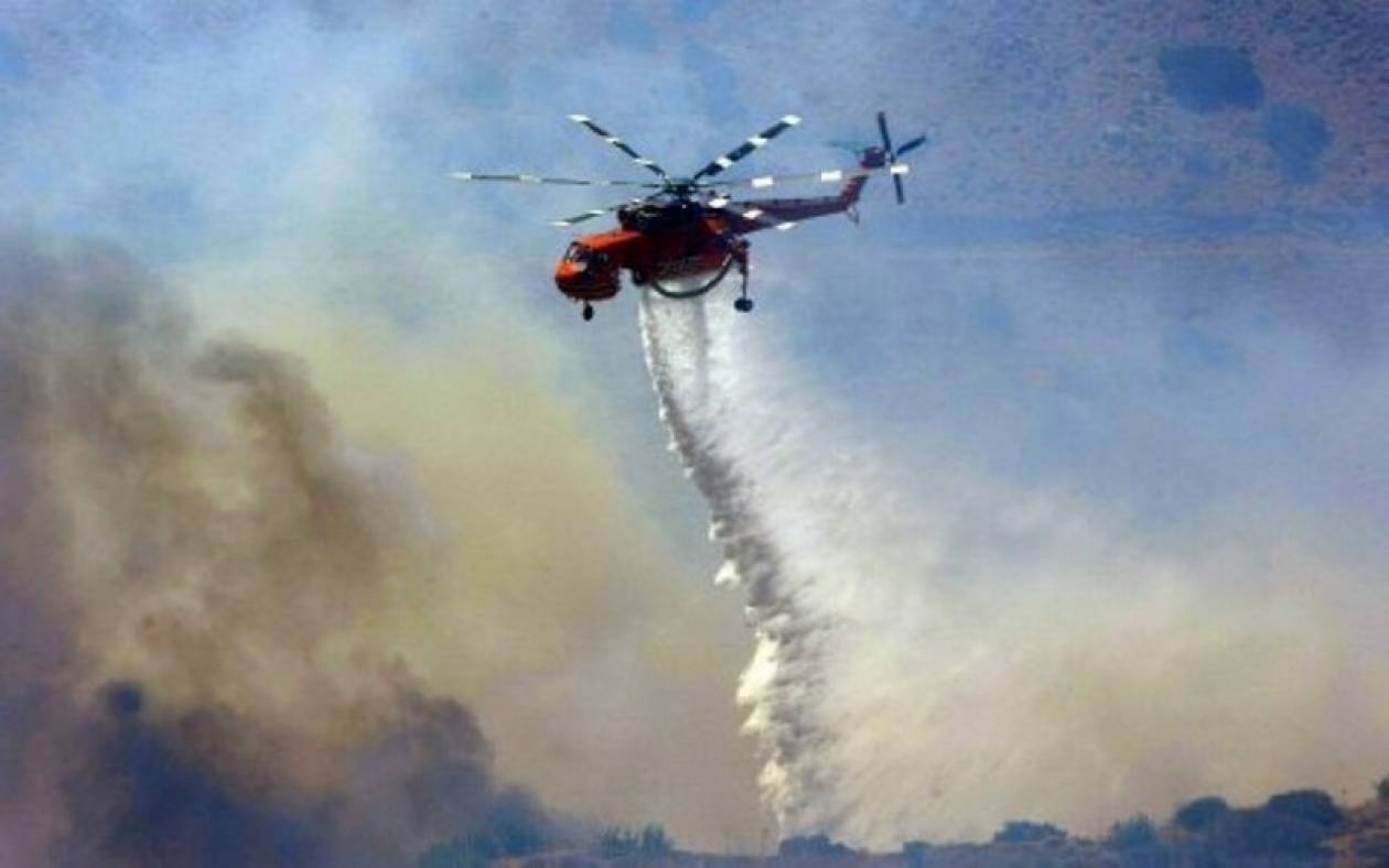 Χανιά: Οι φλόγες έφθασαν στα πρώτα σπίτια