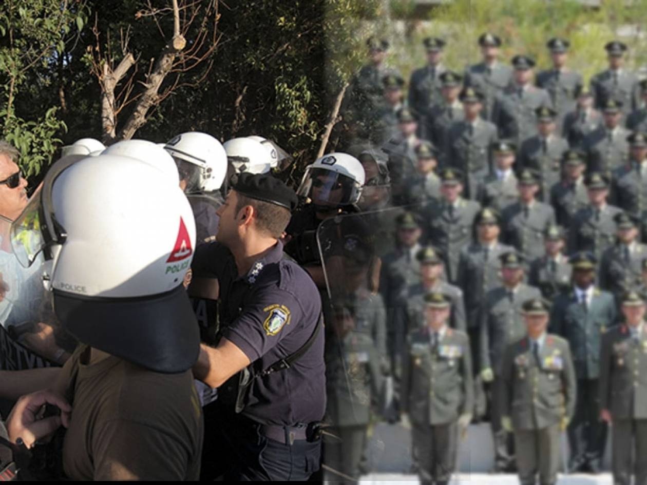 Και οι στρατιωτικοί στους δρόμους