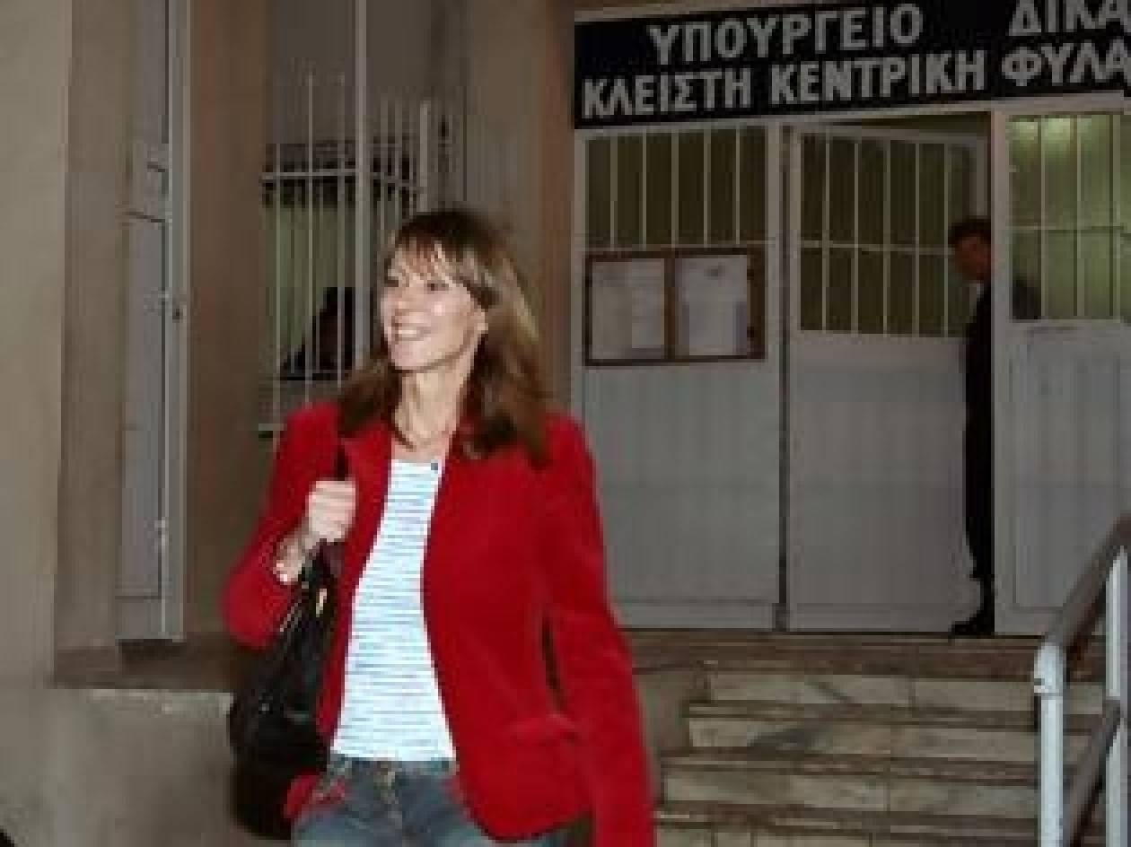 Αποφυλακίζεται η Κωνσταντίνα Μπουρμπούλια