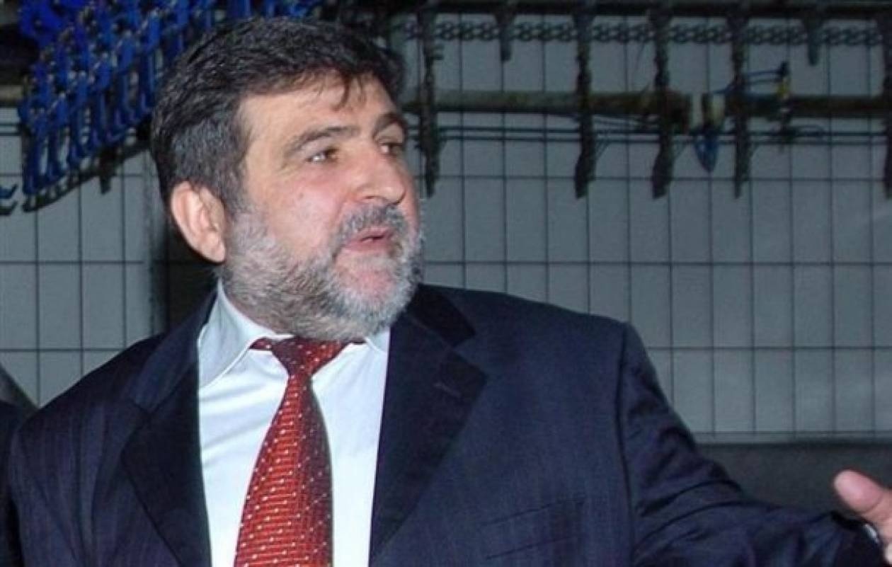 Διαψεύδει τη σύλληψή του ο Μ. Κασσής