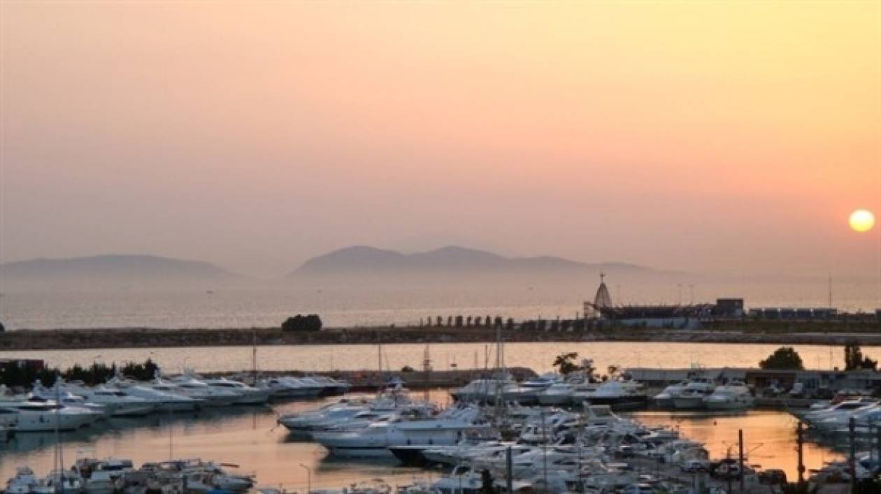 Μακάβριο εύρημα στη μαρίνα Γλυφάδας
