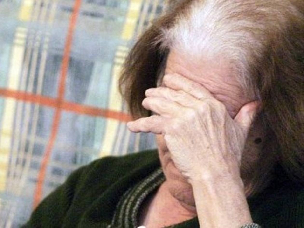 Πατέρας και γιος εξαπατούσαν ηλικιωμένους