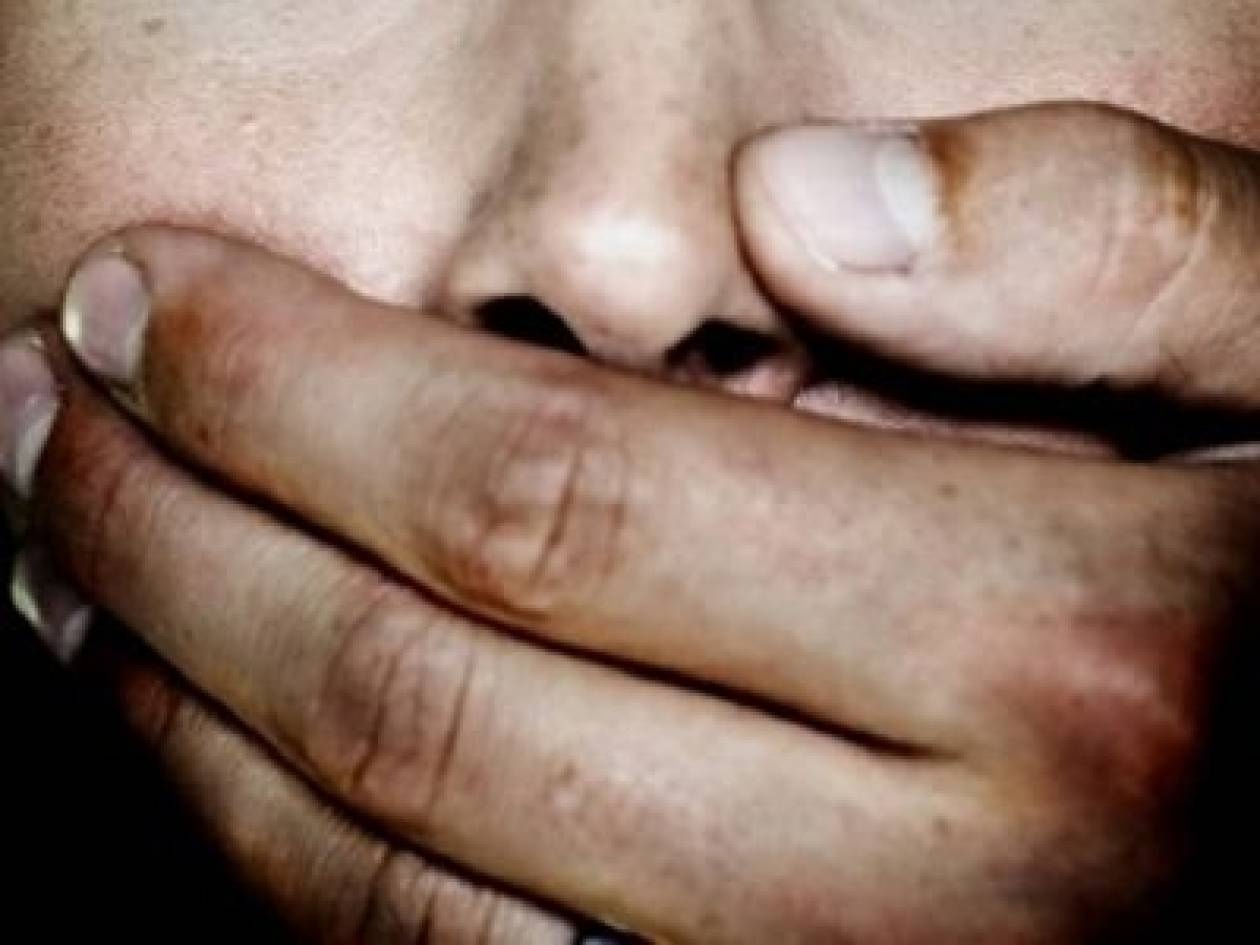 Ειδικός φρουρός χτύπησε και βίασε 27χρονη