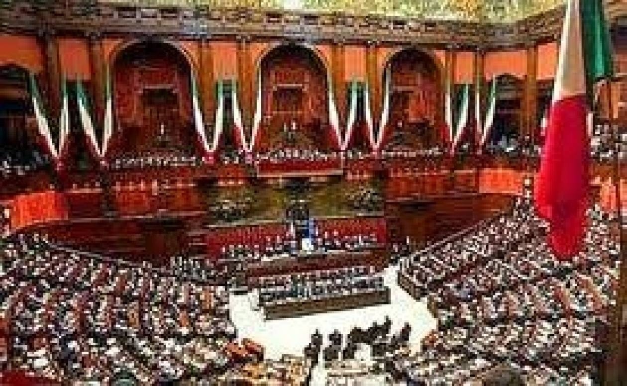 Το ιταλικό χρέος «χτύπησε ταβάνι»