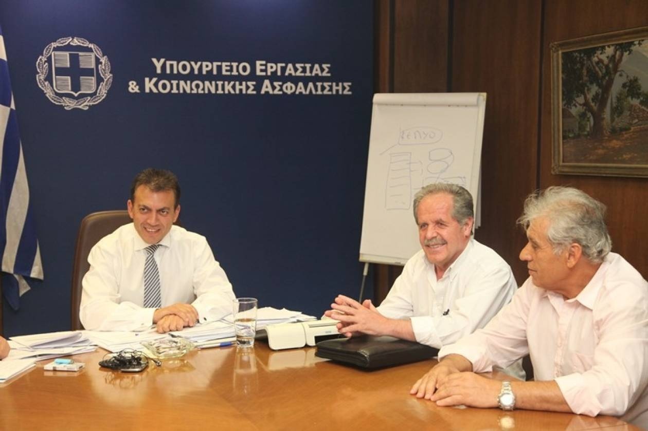 Συνάντηση Βρούτση – ΑΔΕΔΥ την Πέμπτη