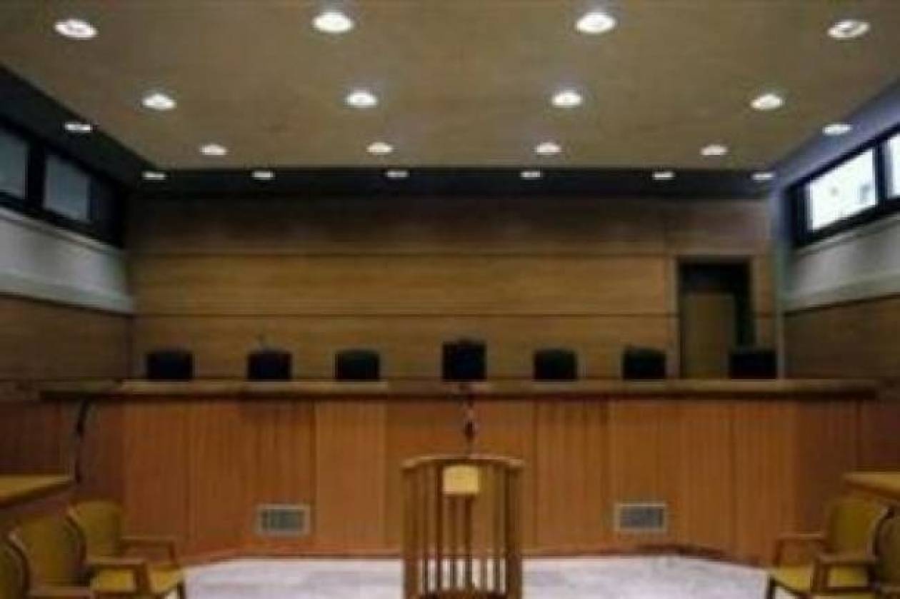 Απεργούν σήμερα οι δικηγόροι