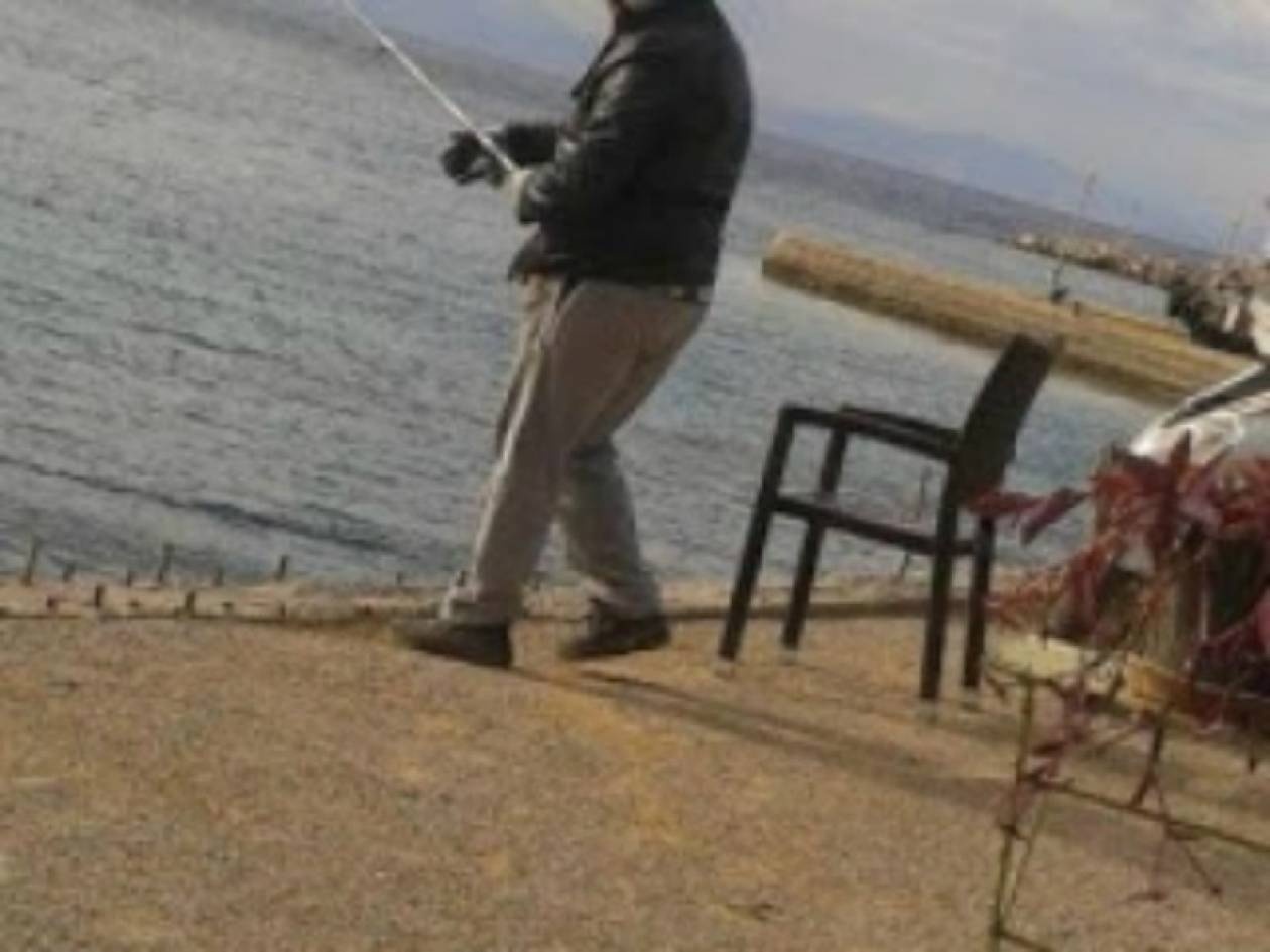 O ψαράς που... σαρώνει στο ίντερνετ...