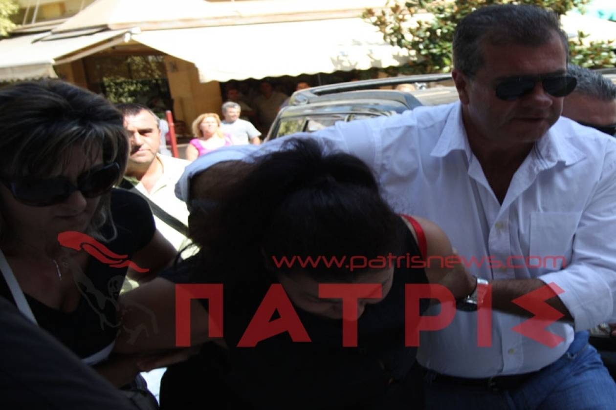 Στην Ηλεία ξανά η παπαδιά και ο εραστής!