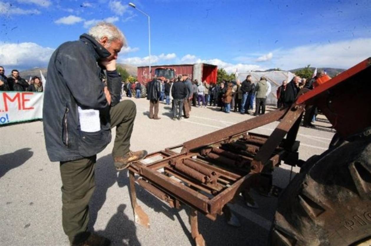 Συνάντηση αγροτών με υπουργούς