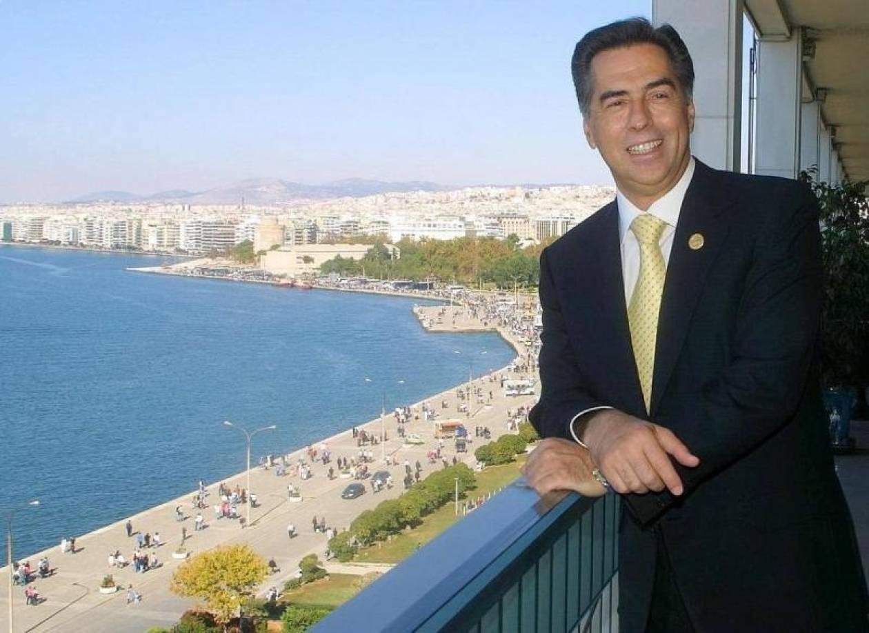Ποιος είναι ο Βασίλης Παπαγεωργόπουλος