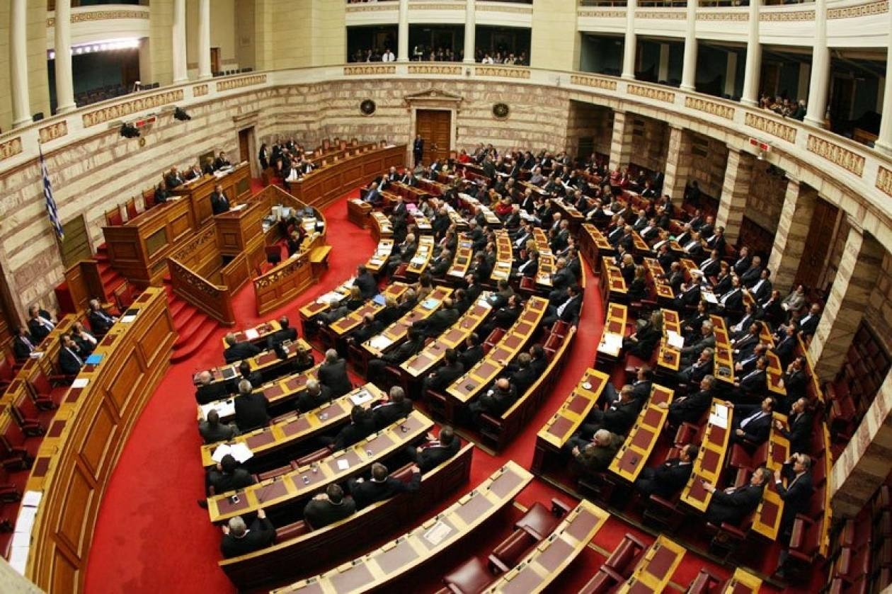 Μαχαίρι 60% στις βουλευτικές συντάξεις