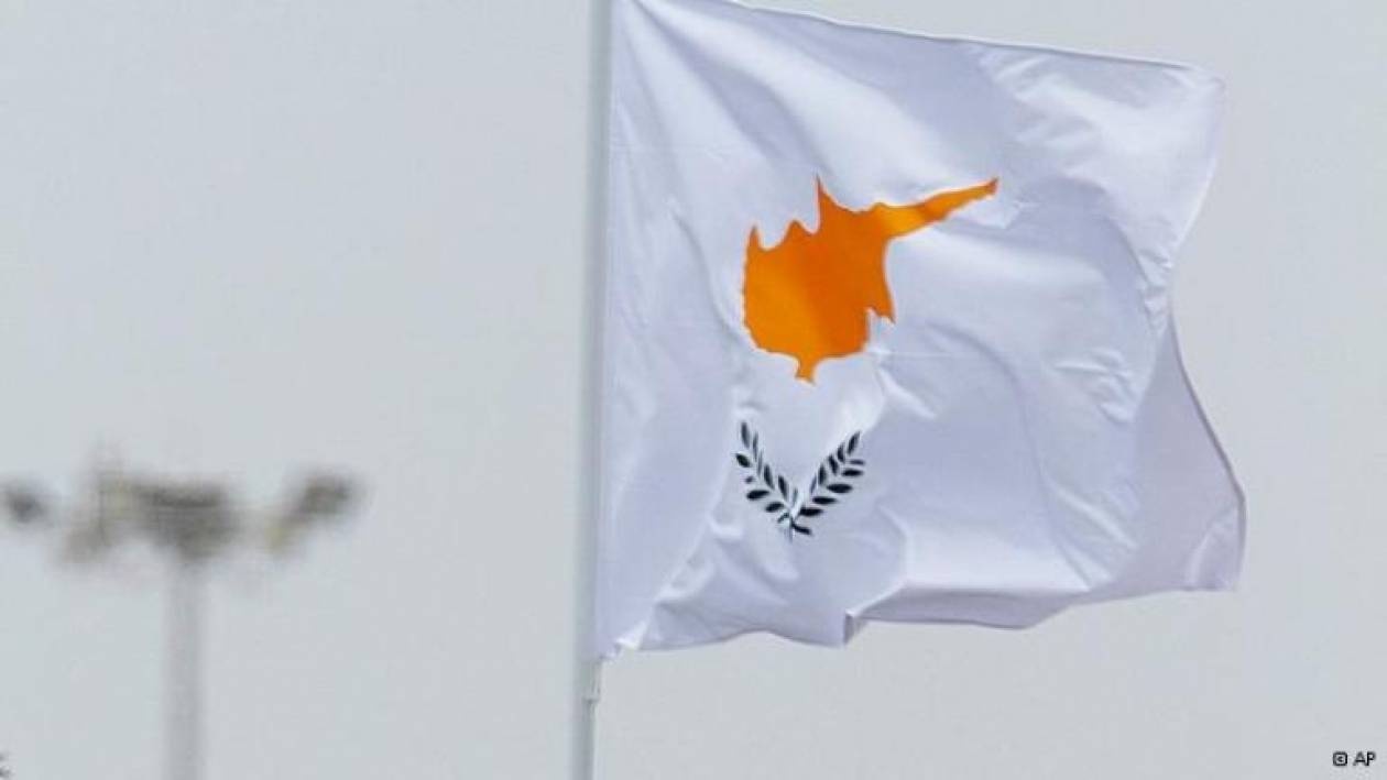 FΤ: Ωρα να κάνει η Κύπρος την επιλογή της...