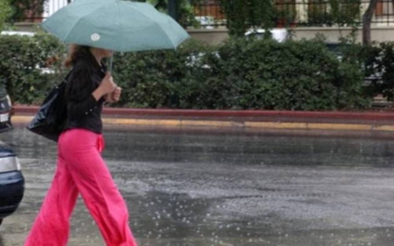 Βροχερός και σήμερα ο καιρός
