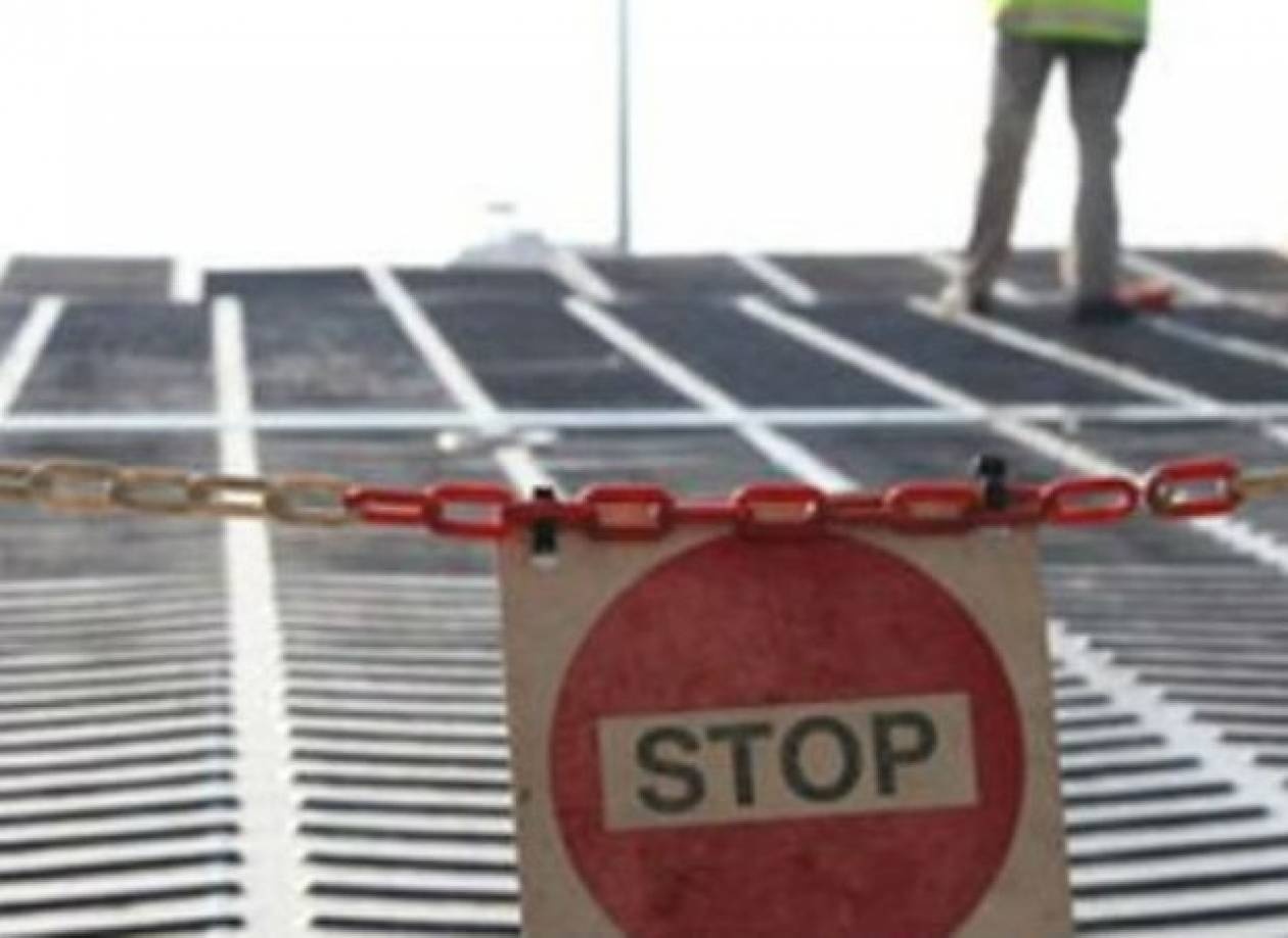 «Μπλόκο» της ΠΝΟ στα λιμάνια την Τετάρτη