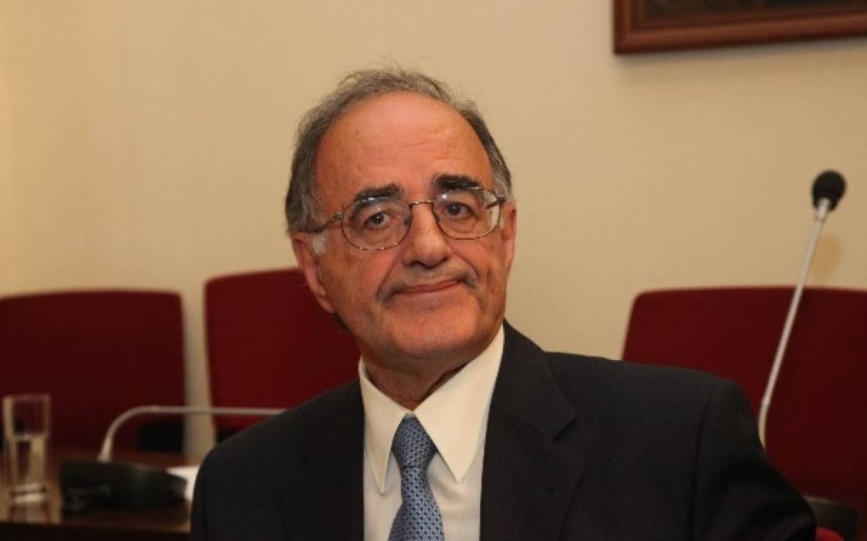 Σούρλας: Δεν πτοούμαι, συνεχίζω!