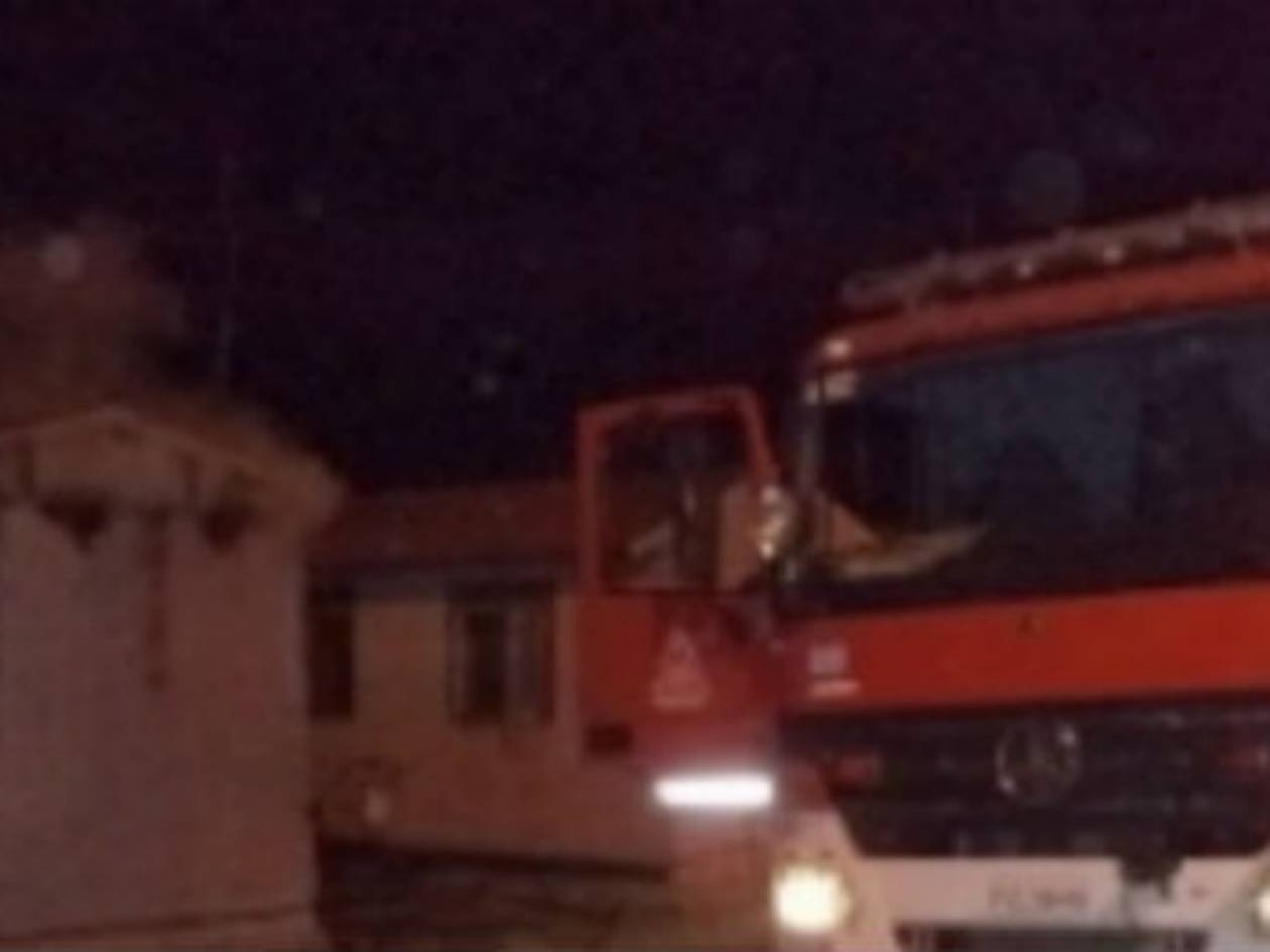 Φωτιά σε λυόμενο στην Ορεστιάδα