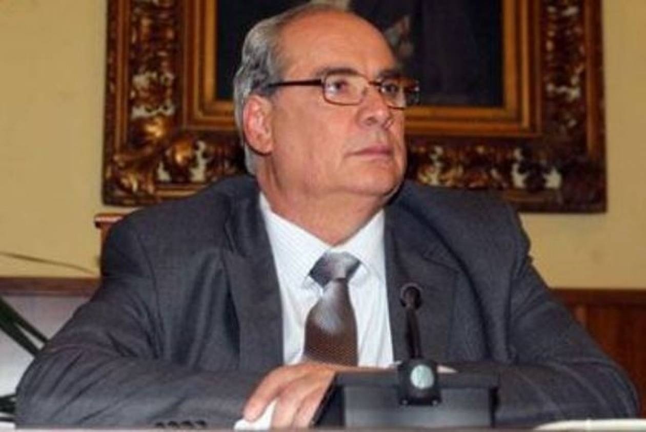 Β. Μιχαλολιάκος: Μην κατεβάζετε σκουπίδια!
