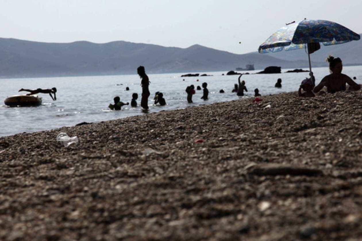 «Φτηνά» τη γλίτωσε λουόμενος στα Μάλια