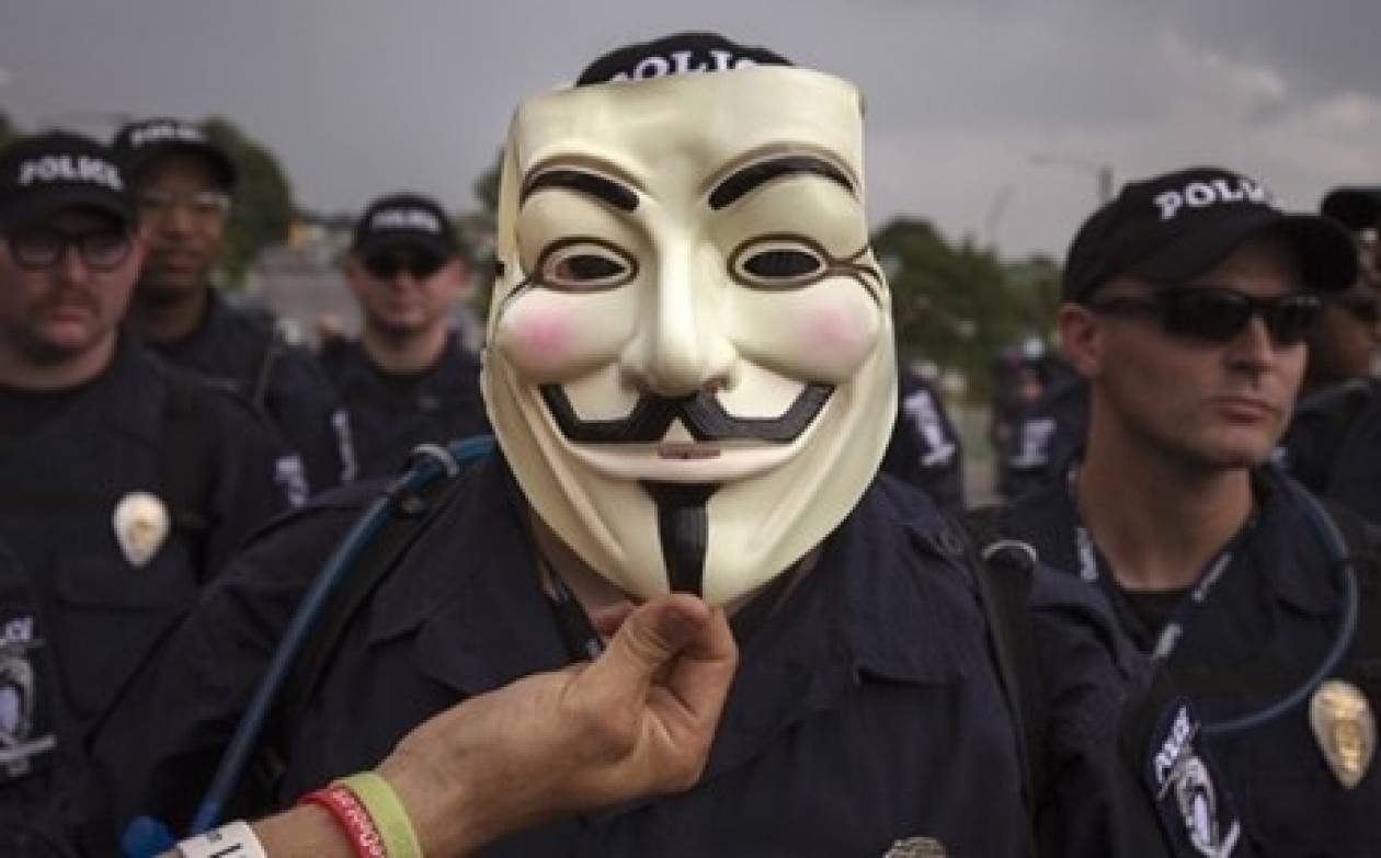 Είμαστε ακόμη εδώ, δηλώνουν οι Anonymous
