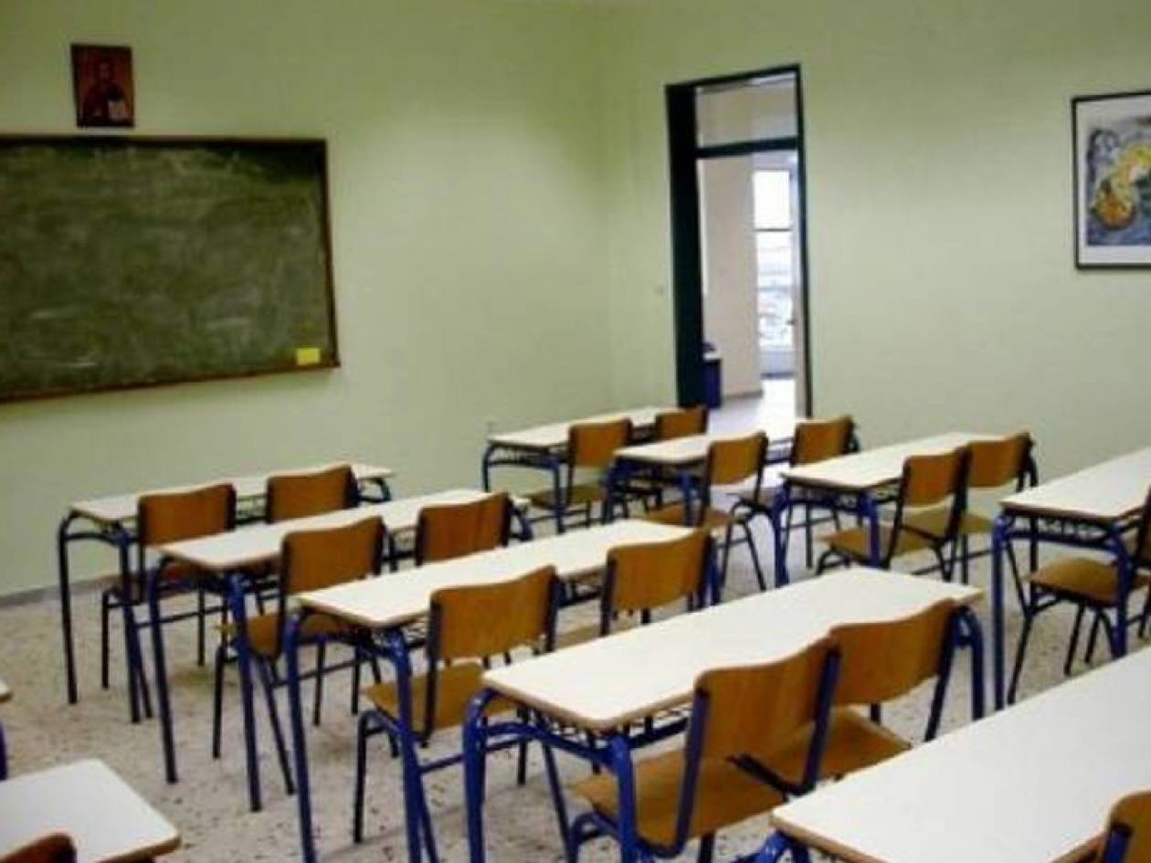 Η σχολική χρονιά ξεκινά με απεργίες