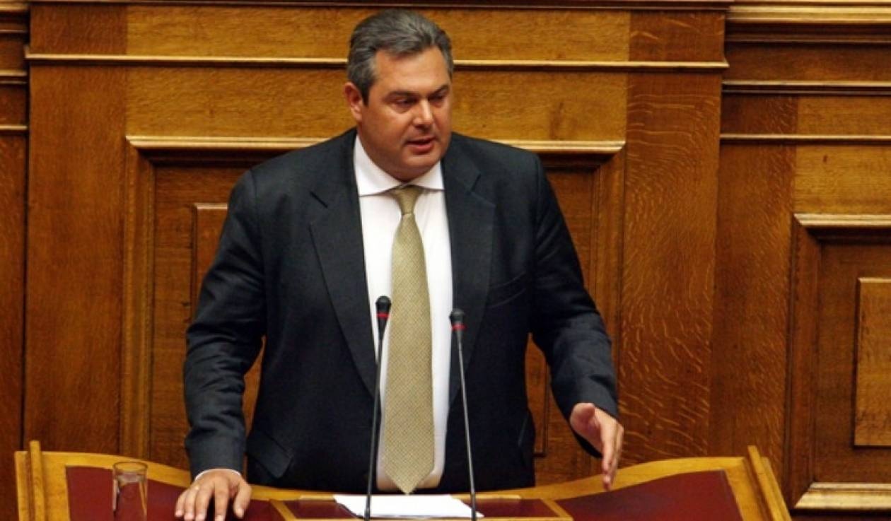 Καμμένος: Η κυβέρνηση καταλύει το Σύνταγμα